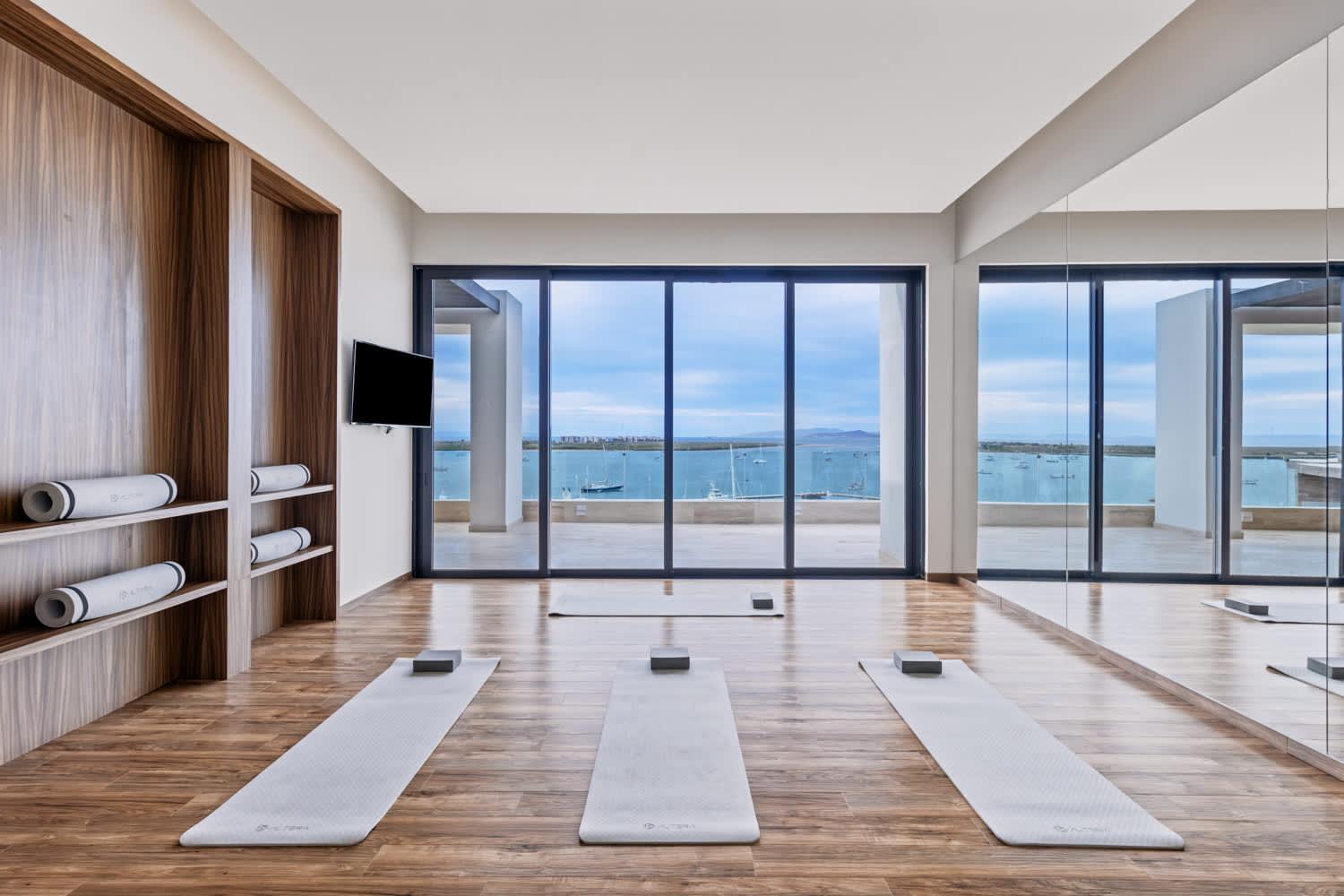 Live Aqua Private Residences La Paz Exteriör bild